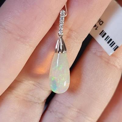 Stunning 3.44 Carat Teardrop 14k Opal Diamond Pendent