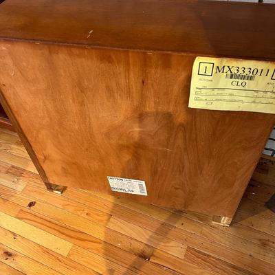 Wooden Bookcase With One Shelf (S-MG)