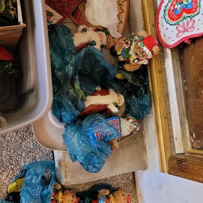Christmas figurines collectables and Xmas decorations