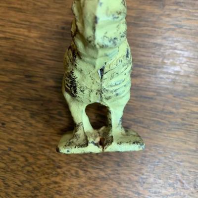 Vintage cast-iron rooster figurine