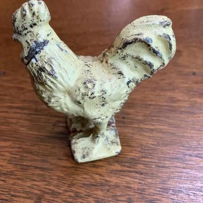 Vintage cast-iron rooster figurine