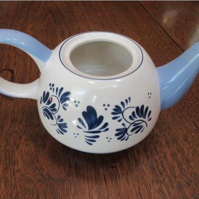 4-piece Vienna, Austria combo teapot set