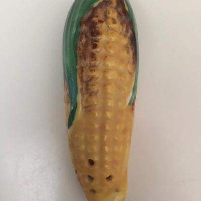 Vintage ceramic corn on the cob salt & pepper shaker set