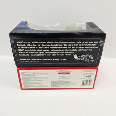 Racing Champions & Hot Wheels Collectibles 1:24 Die Car Replicas