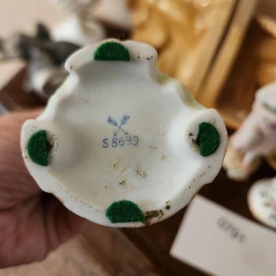 Lot of Collectibles Milk Glass Horse head Book Ends Elephants, Belleek, Lenox USA