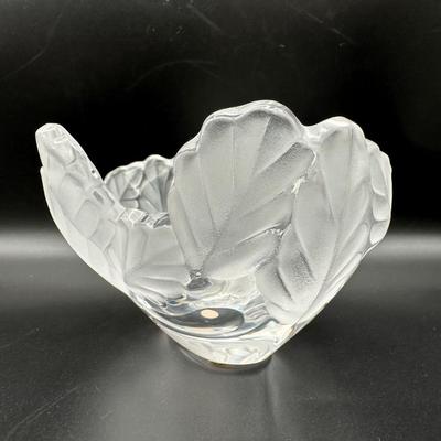 Signed Lalique Compiegne Jardiniere Leaf Frosted and Clear