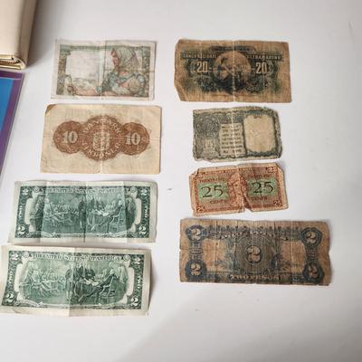 US & Foreign Currency Lot