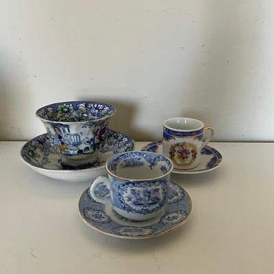 329 Assorted Vintage Porcelain Teacups and Saucers