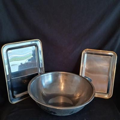 Mom's BIG popcorn bowl and two serving trays with some cookbooks