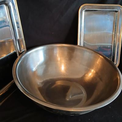 Mom's BIG popcorn bowl and two serving trays with some cookbooks