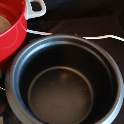 Rival Rice cooker with two hot pads