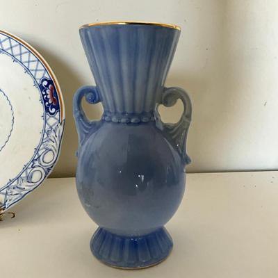 332 Assorted Vintage Blue, White Porcelain Collection & Antique Blue & White Tea Cup & Mustart Pot Set