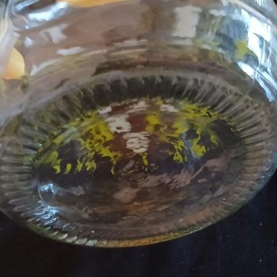 Glass drink dispenser Jar with 4 juice glasses and a glass platter
