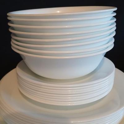 White Corelle by corning dish set Microwave safe