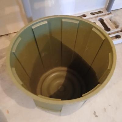 Garage organizer for Yard tools, a trash can and a dustpan with small whisk broom