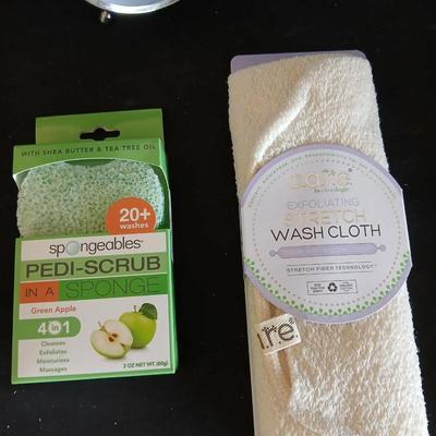 Bath and beauty items, curling iron, makeup bags, Shampoo & conditioner, alarm clock and more