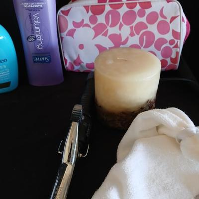 Bath and beauty items, curling iron, makeup bags, Shampoo & conditioner, alarm clock and more