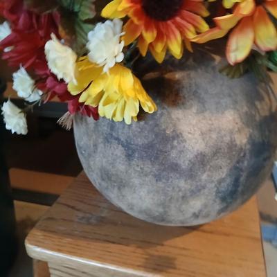 Small oak stand / table with bouquet of beautiful faux flowers in a large pot