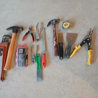 Grouping of hand tools
