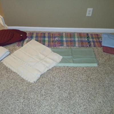 Table linens and place mats
