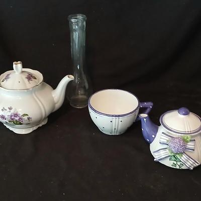 Two beautiful tea pots - 24398B Violet marked and Ganz with its own Mug