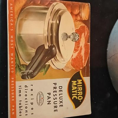 Mirro-Matic deluxe pressure pan with booklet