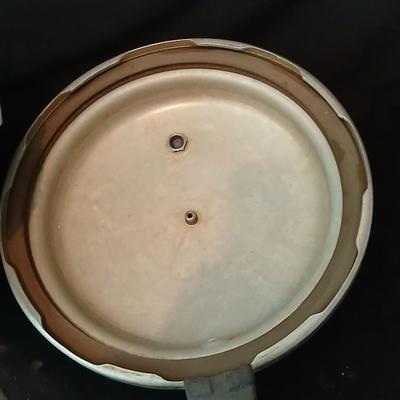 Mirro-Matic deluxe pressure pan with booklet