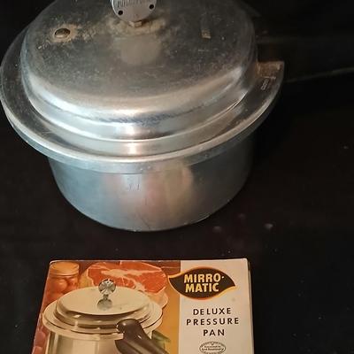 Mirro-Matic deluxe pressure pan with booklet