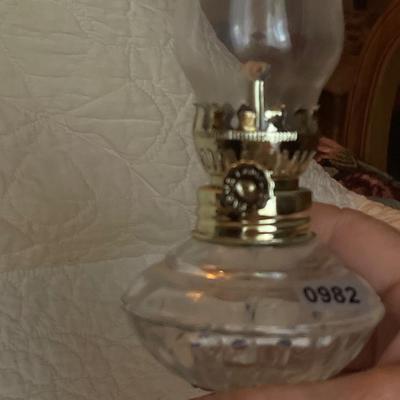 Smaller oil lamp