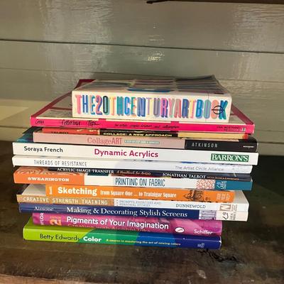 Collection of Art Books (S-MG)