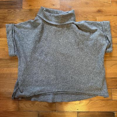 Liz Claiborne, Vagabond Imports, and Other Women’s Sweaters - Sizes S-XL (PB-DZ)