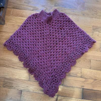 Ponchos and Shawls - Women’s Sizes Small to One Size Fits All (PB-DZ)