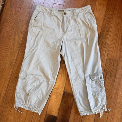 Eddie Bauer, Columbia, and More Outdoor Shorts and Pants - Women’s Size M-L (PB-DZ)
