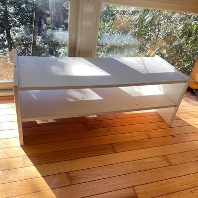 Three White Shelves (S-MG)