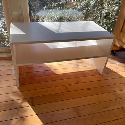Three White Shelves (S-MG)