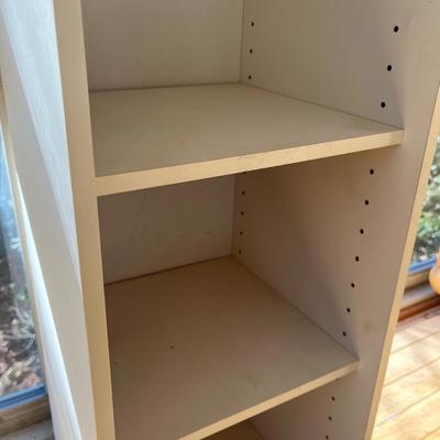 Three White Shelves (S-MG)