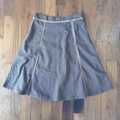 Fun Assortment of Women’s Skirts and Capris - Size S-L (PB-DZ)