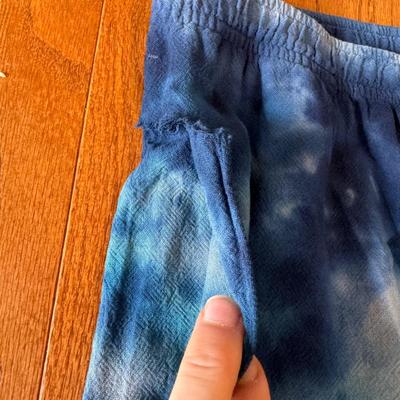 Fun Assortment of Women’s Skirts and Capris - Size S-L (PB-DZ)