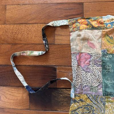 Fun Assortment of Women’s Skirts and Capris - Size S-L (PB-DZ)