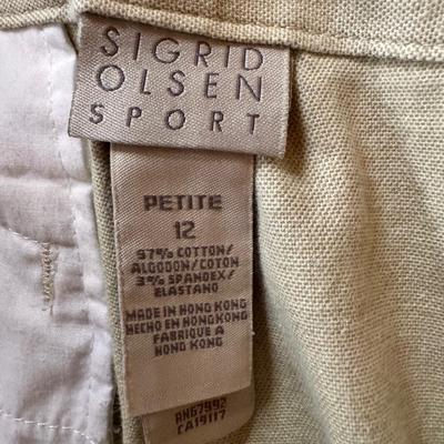 Calvin Klein, Talbots, Orvis, and Other Women’s Pants and Capris- Sizes 10-12 (PB-DZ)