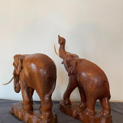 Wooden Hand Carve Mother and Father Elephant Figurines.