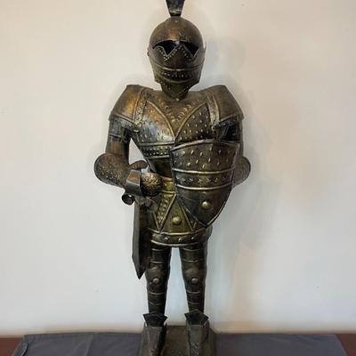 Metal Medieval Knight Statue.