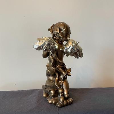 Beautiful Angle Figurrine