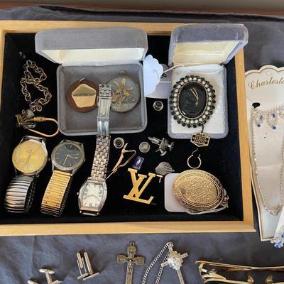 Lot of assorted Jewelry