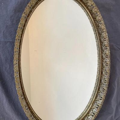 Decoratice Lace Trimmed Mirrored Tray