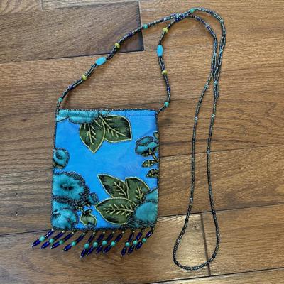 Multi-Colored Funky Belts and Beaded Purses (PB-DZ)