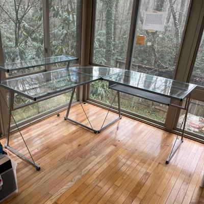 Glass & Metal Desk (S-MG)
