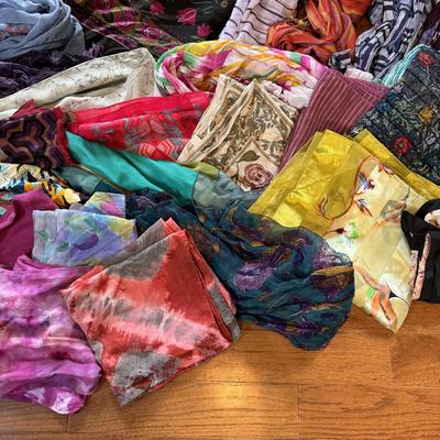 Pashmina, Silk and Other Scarves (PB-DZ)