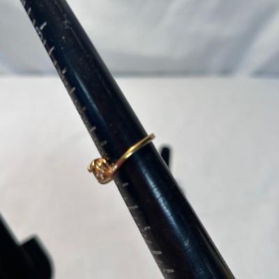Two 18K Gold Rings (ST-BB)
