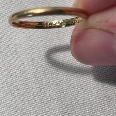 Two 18K Gold Rings (ST-BB)